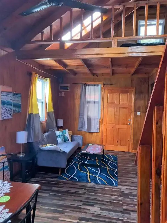 Mx2 Cottage