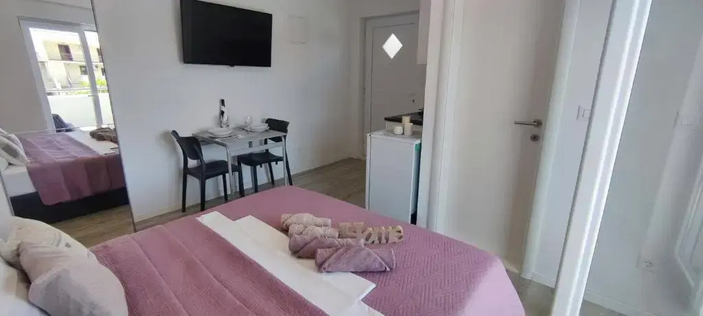 Rooms Lucky