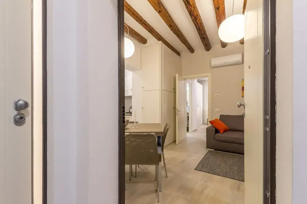San Stae Charming Apartment