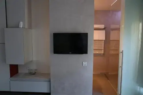 Enigma Resort