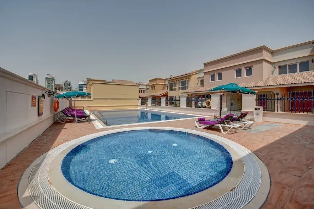 J5 Holiday Homes Barsha Gardens