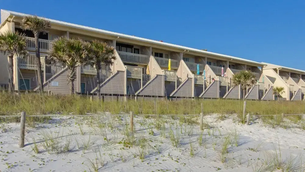 Put Some Vitamin Sea in Your Vacation! Gulf Front Town Home - Quiet West End