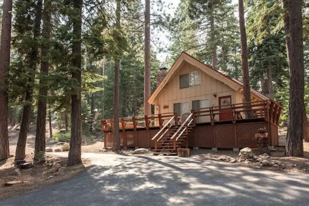 Iravani - 2 Br Cabin