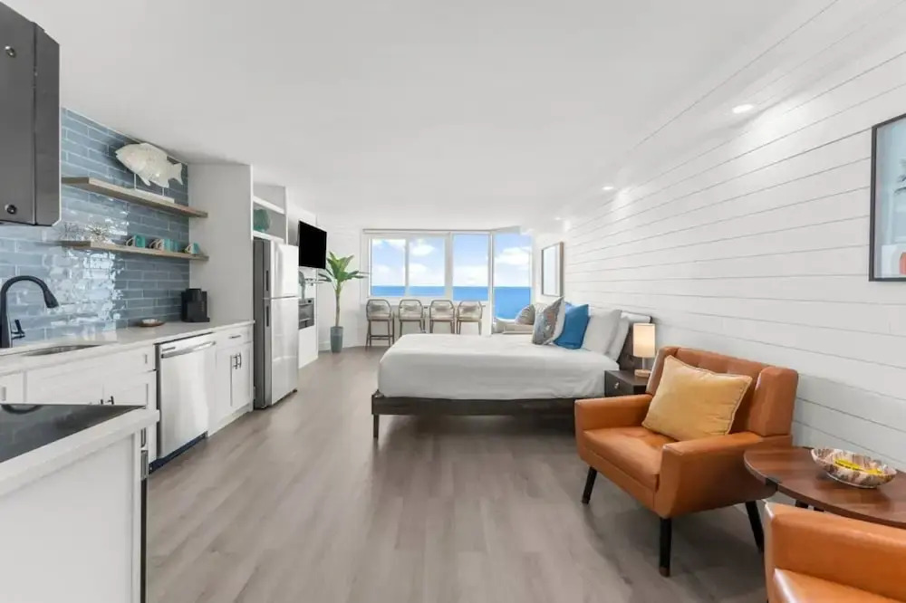 Renovated Beach Front Ocean View Condo TOG 723