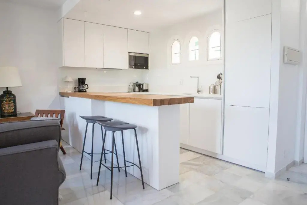 Expo Apartment Golden Mile – 5 min walk to beach
