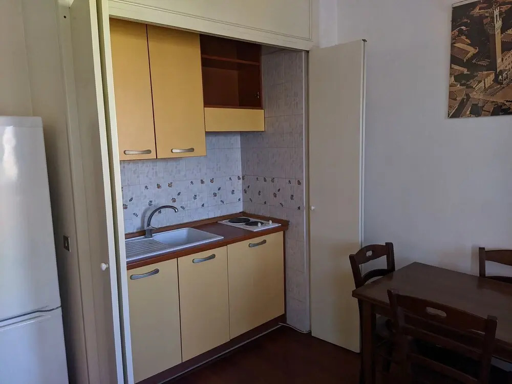 Apartment in Roma Near San Giovanni Train Station
