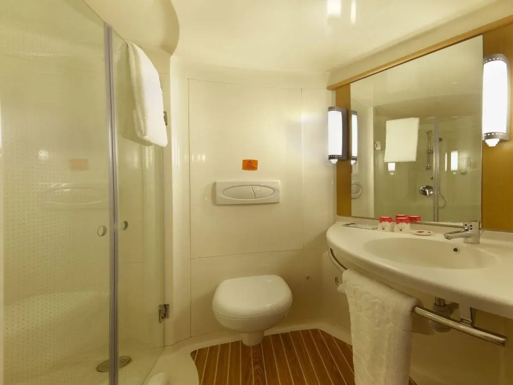 Ibis Shanghai Xujiahui