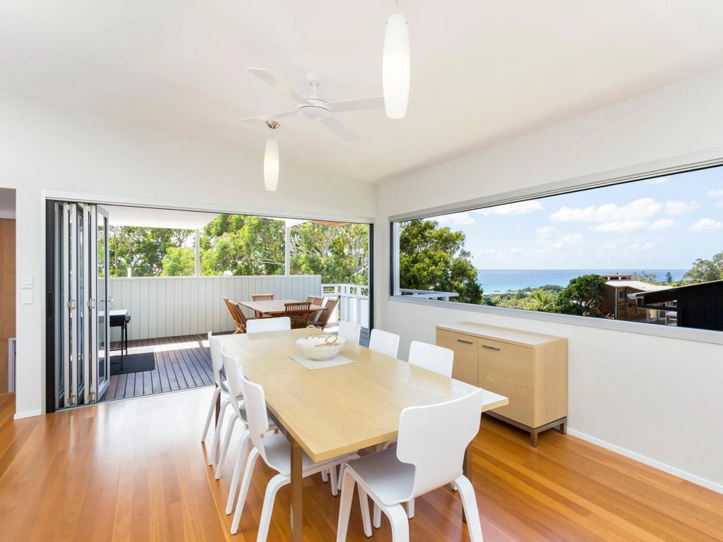 7 Roseby Court