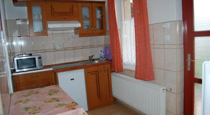 Zách Klára utcai Apartman