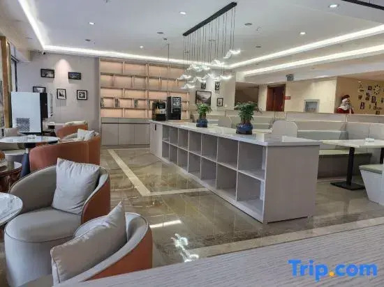 Yunzhixing Hotel (Kunming Airport)