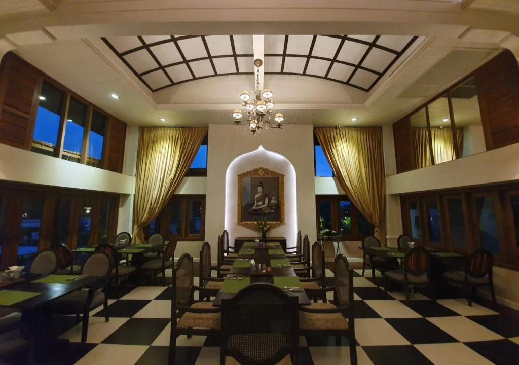 Le Palais Juliana Experience tradition on us Book 2 nights and get a free morning alms-giving session