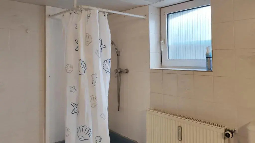 WU01 - 75m2 - Single Beds - Comfortable Apartment - Wuppertal