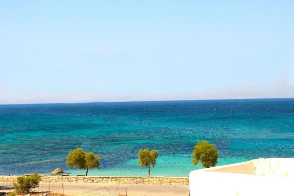 Villa Mila, Agios Prokopios beach, by NaxosVibe