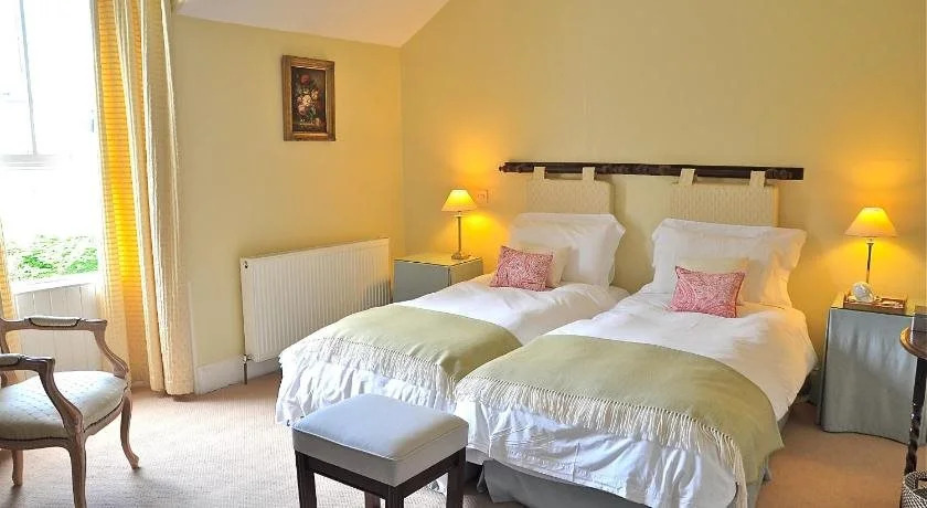 Kilfinan Hotel