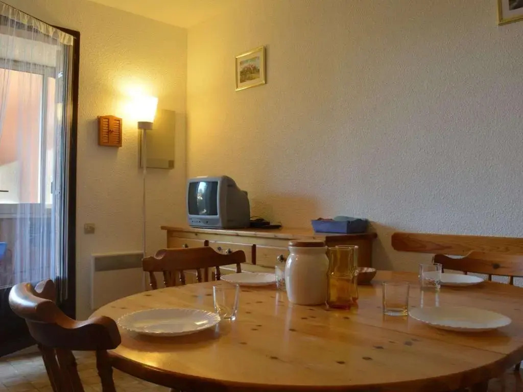 Appartement Saint-Cyprien, 2 pièces, 4 personnes - FR-1-225D-14