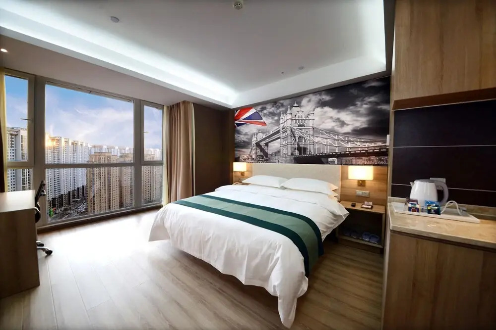 Nice Seven Days Boutique Hotel