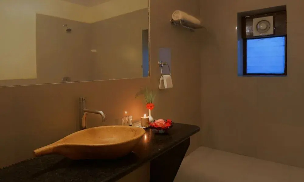 Treehouse Amaara- Pure Vegetarian Resort