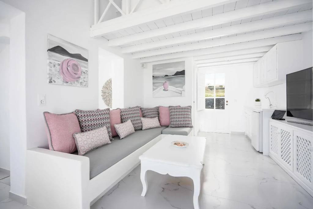 Oia Sunset Villas