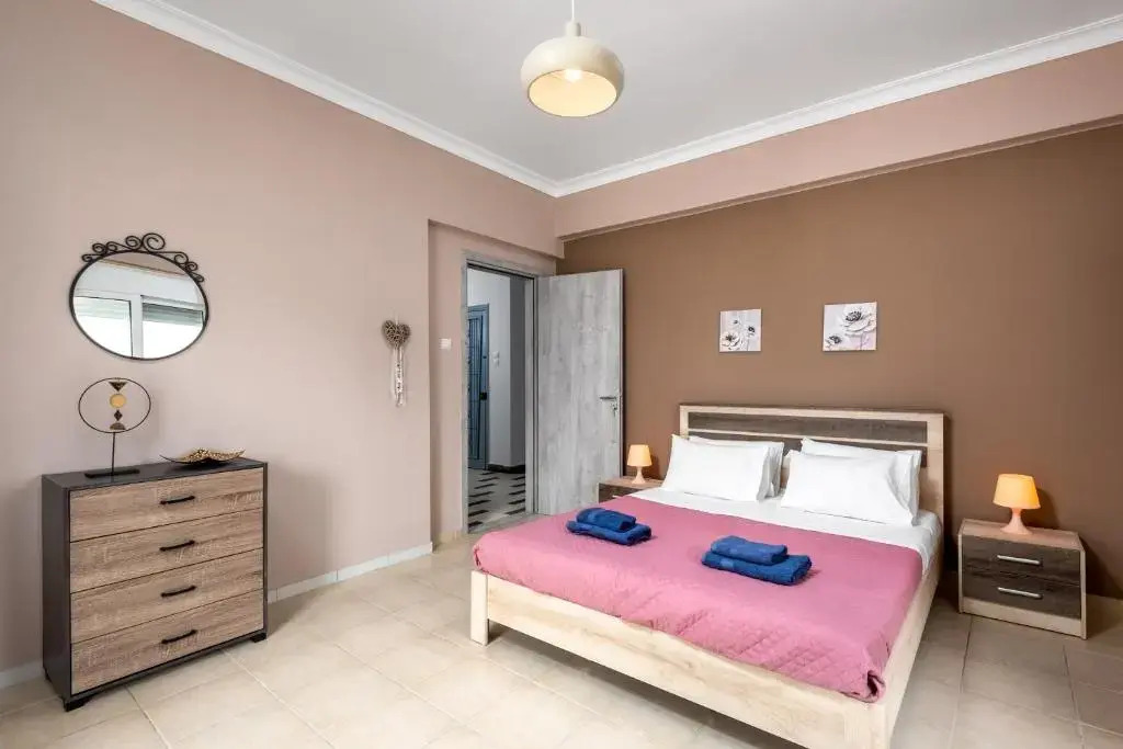 TownHall Apartment