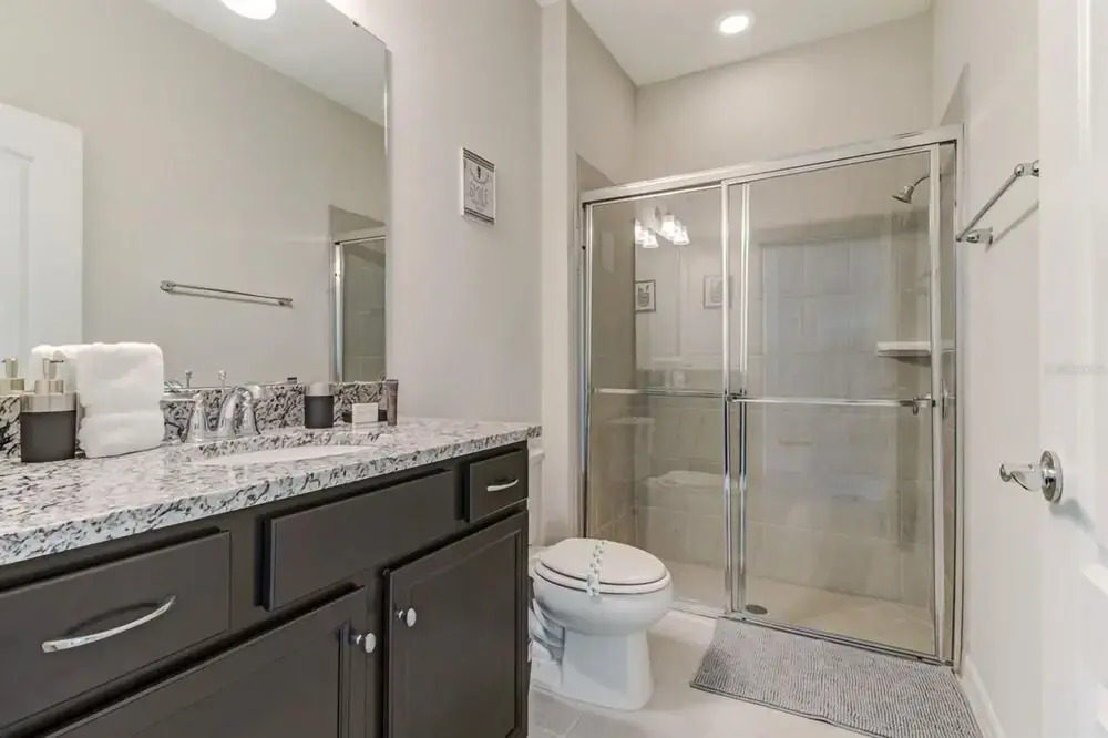 2442 Amazing Townhome for Your Vacation Close to Disney
