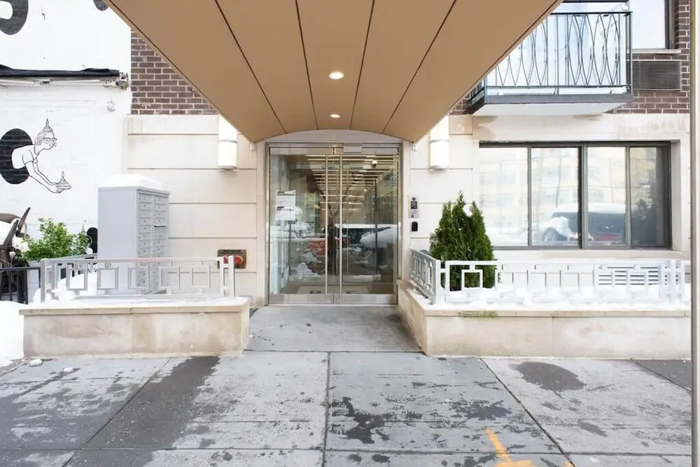 75-2d New 1BR Prime UES W D Balcony Elevator