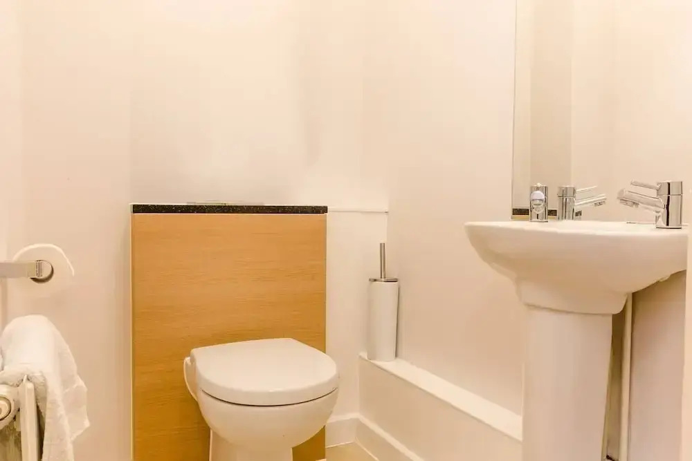 Lovely 1br Home, Located in Farringdon, 2 Guests