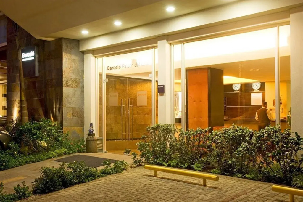 Rincon del Valle Hotel & Suites