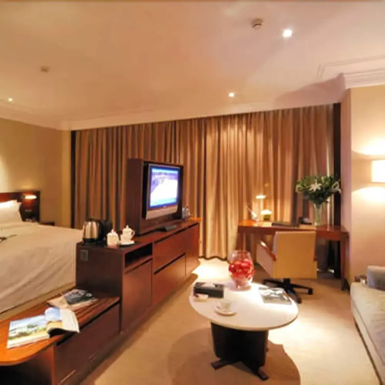 GJM Hot Spring Hotel