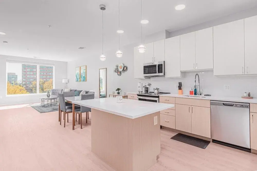 Lavish Retreat City Views DC