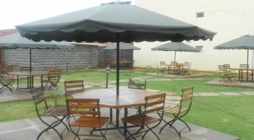 Bondo Pride Hotel