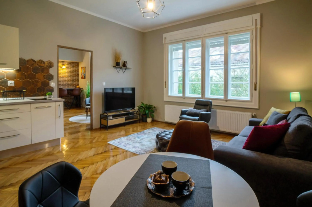 Egyedülálló és hangulatos belvárosi apartman 'Bronze'