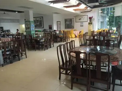Huizhou Luofu Yixuan Hotel