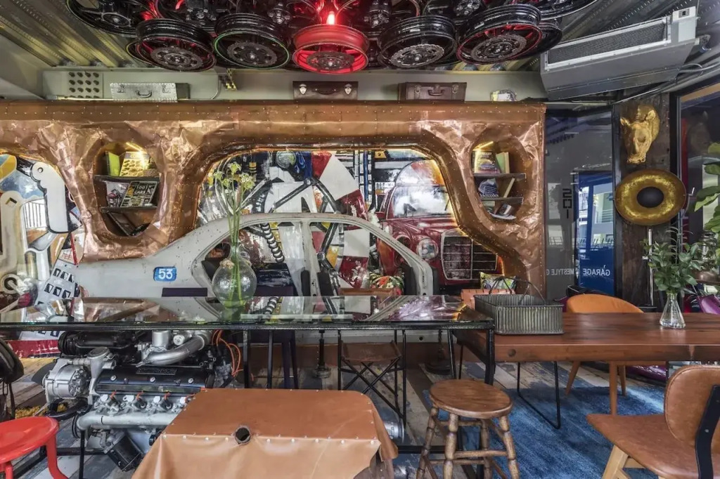 MeStyle Garage Hotel