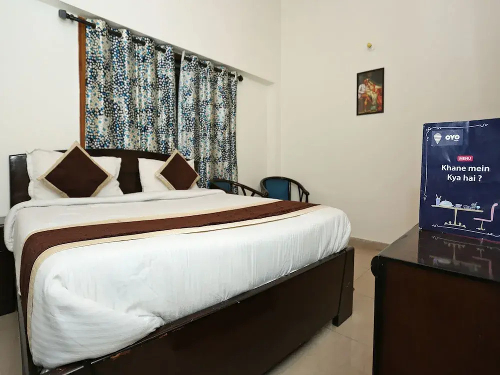 OYO 5156 Home Stay Silver Tree Inn