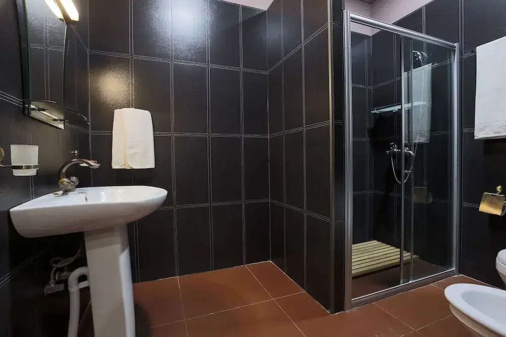 Avicenna Hotel