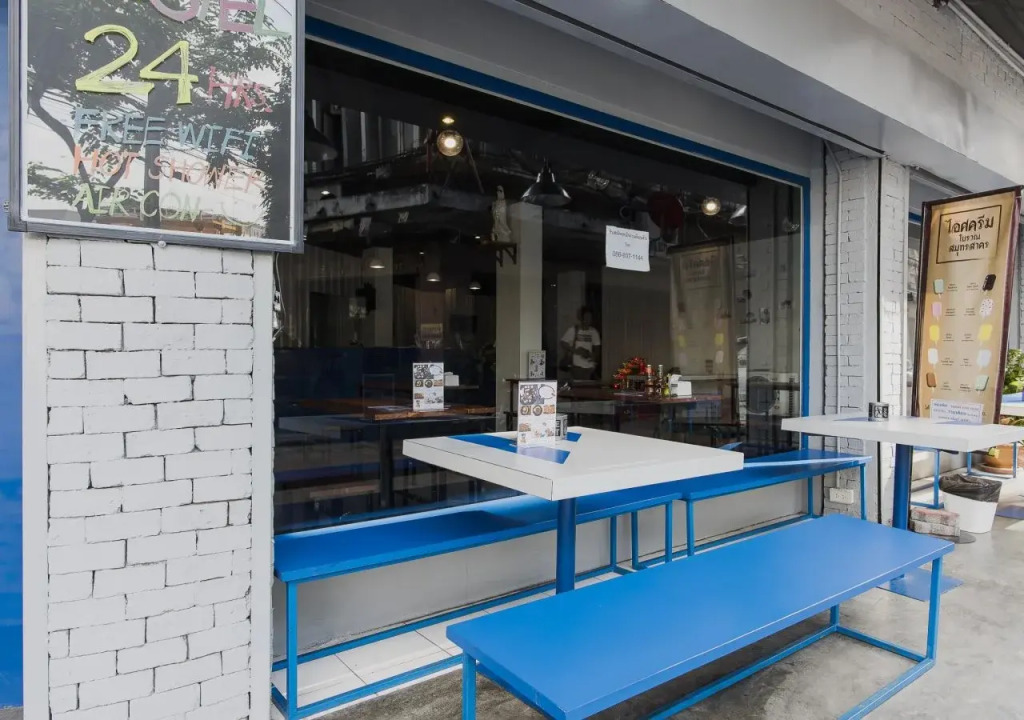 Loftel Station Hostel