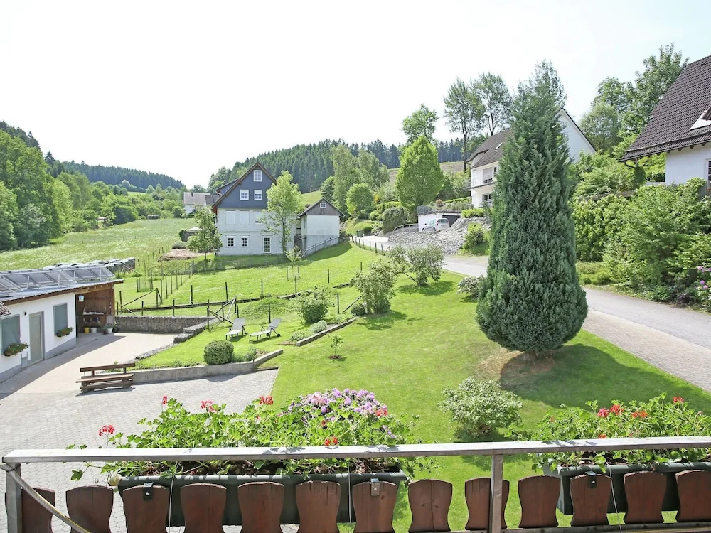 Restful Apartment in Sellinghausen near Golf Course