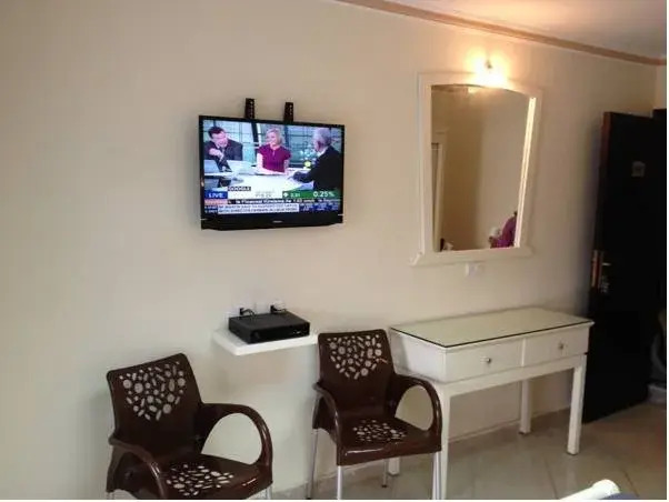 Nile Season Hotel