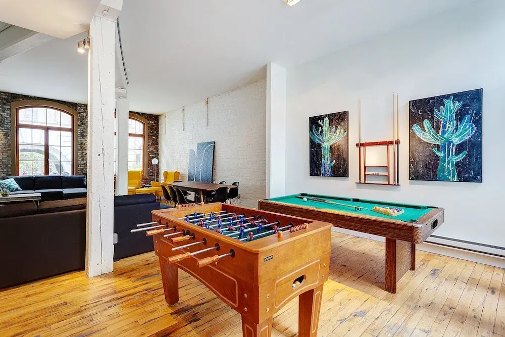 Bachelor Pad by Hometrotting
