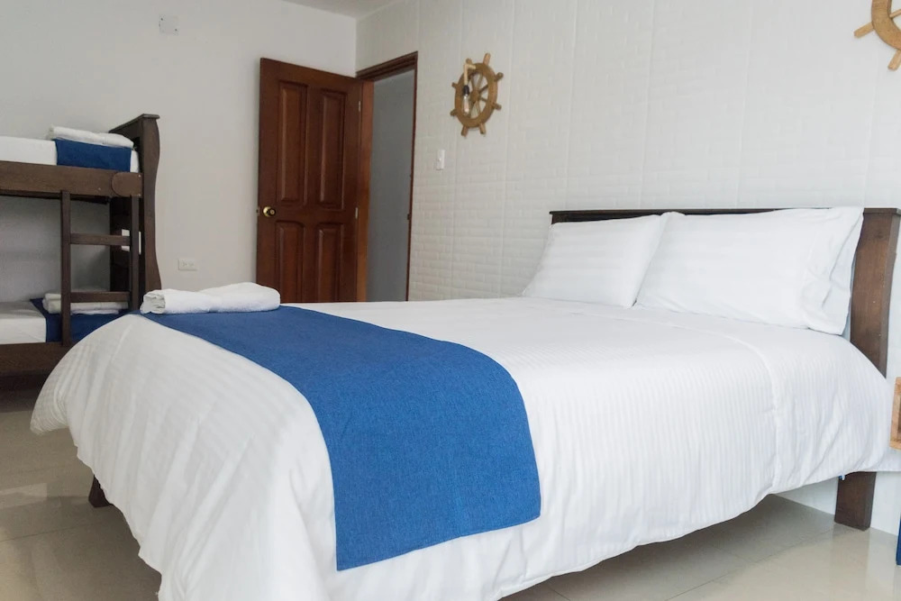 Hotel Aquarius