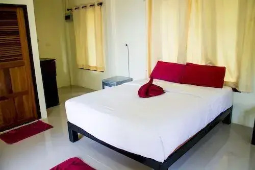Minnie Seaview Resort