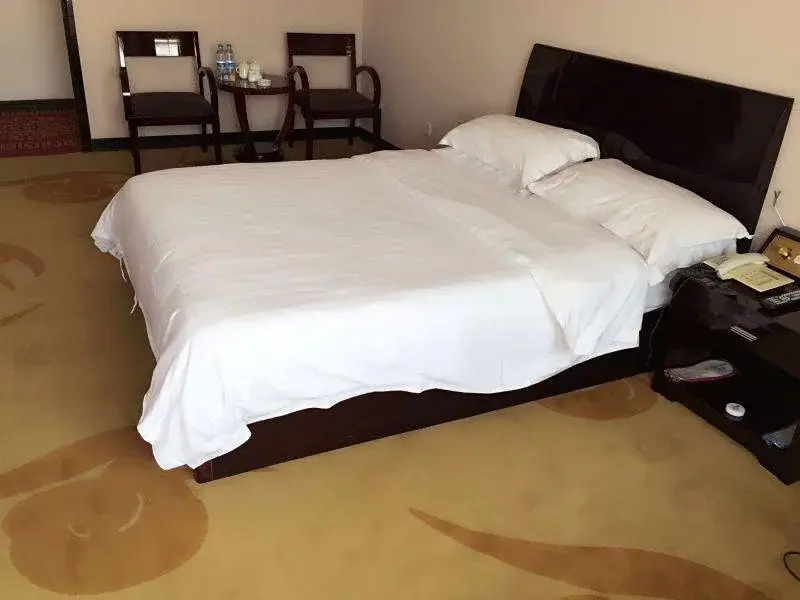 Yunhe Hotel