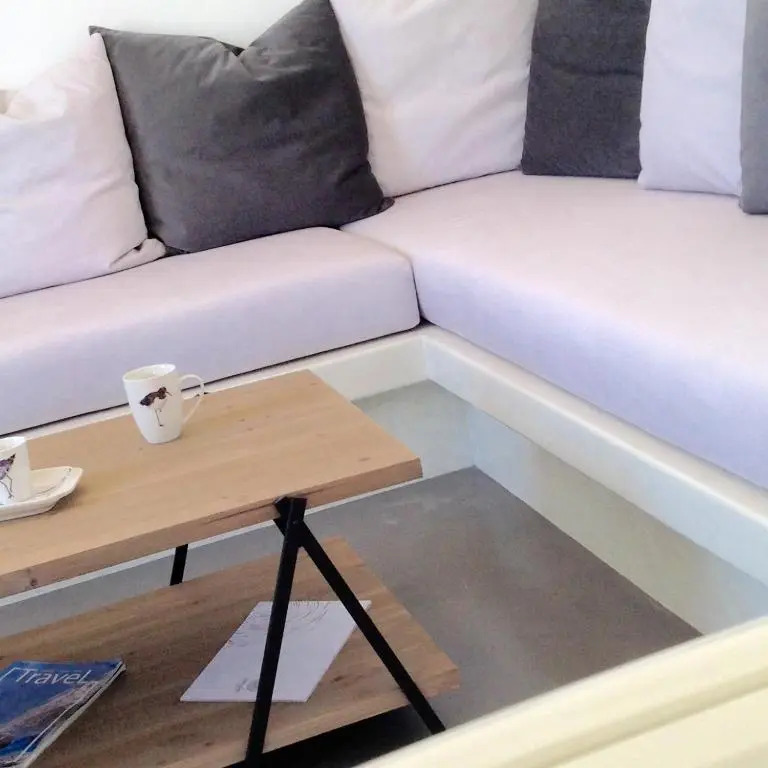 Anita Rooms & Suites Milos
