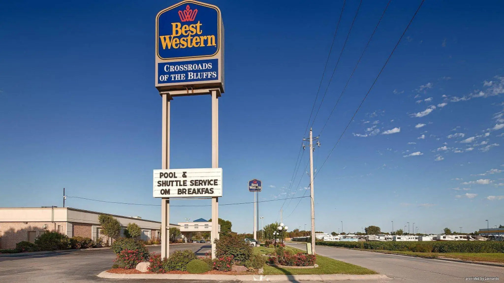 Best Western Crossroads of the Bluffs