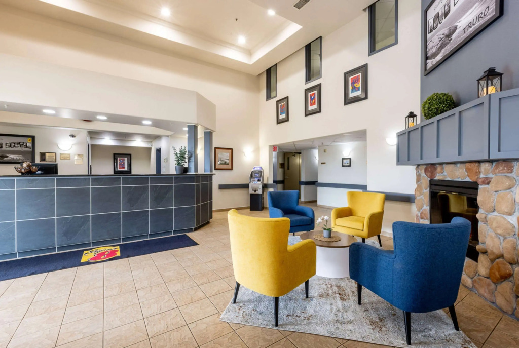 Super 8 by Wyndham Truro NS