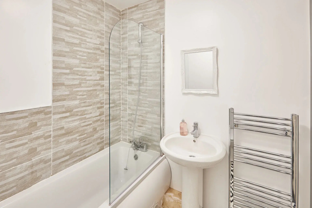 Host Stay Apartment 2 Clarendon