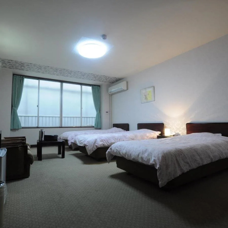 Hotel Hakusuien