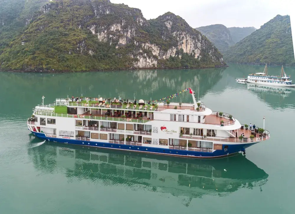 Mon Cheri Cruises