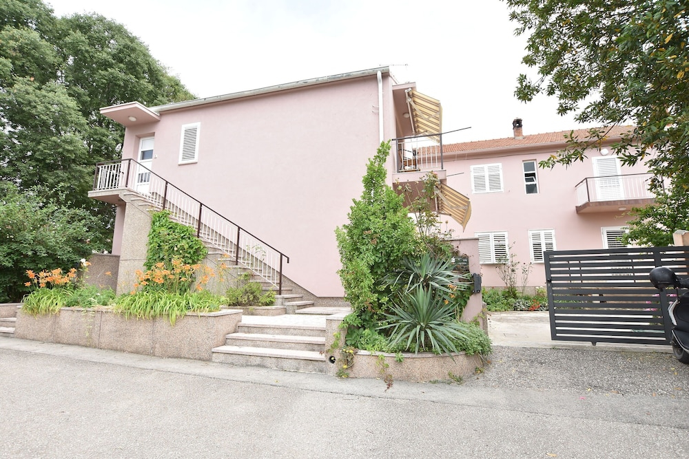 Apartment Granum