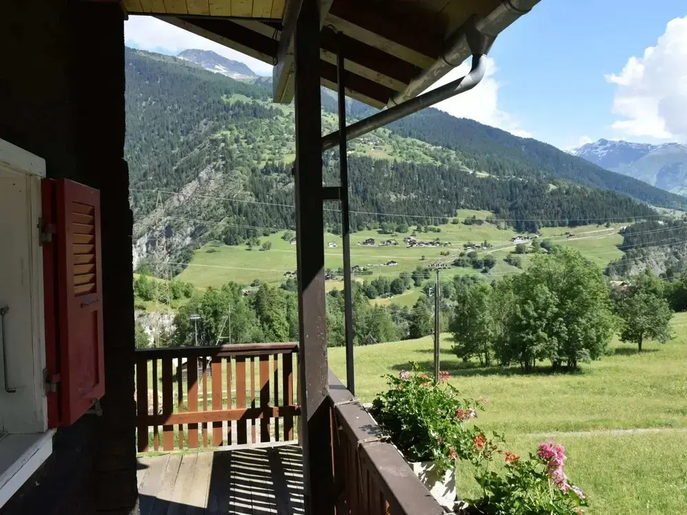 Cozy Stay Near Aletsch